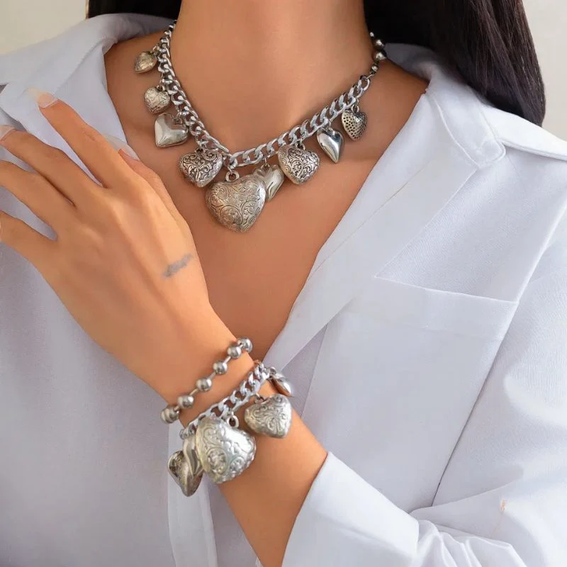 Amouris Heart Set - Image 3