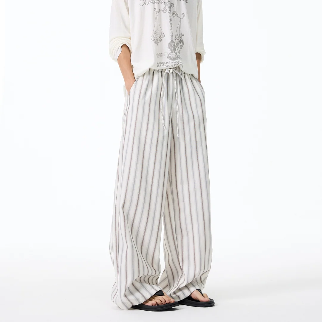 Club Léger Sweatpants