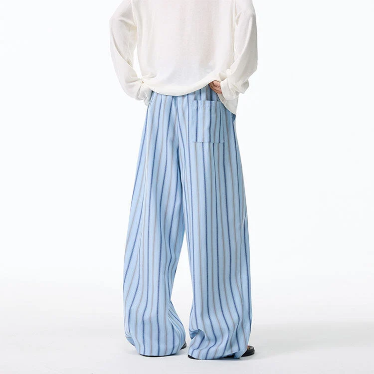 Club Léger Sweatpants - Image 8