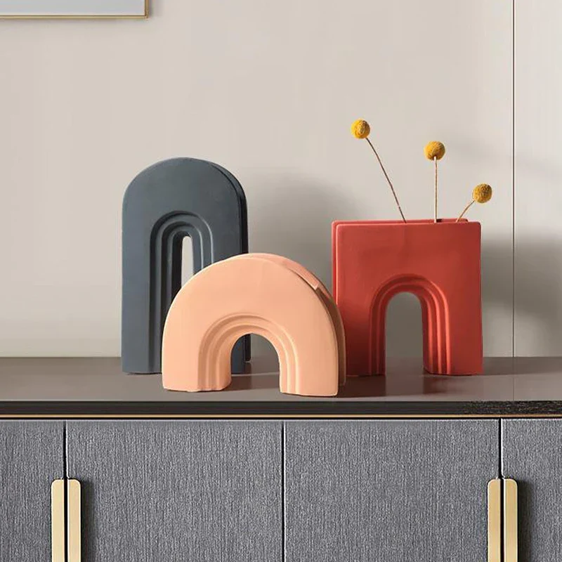 Joril Geometric Vase - Image 4