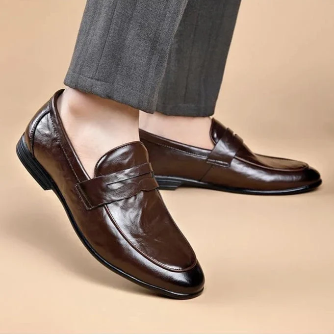 Lincoln Genuine Leather Loafer - Image 7