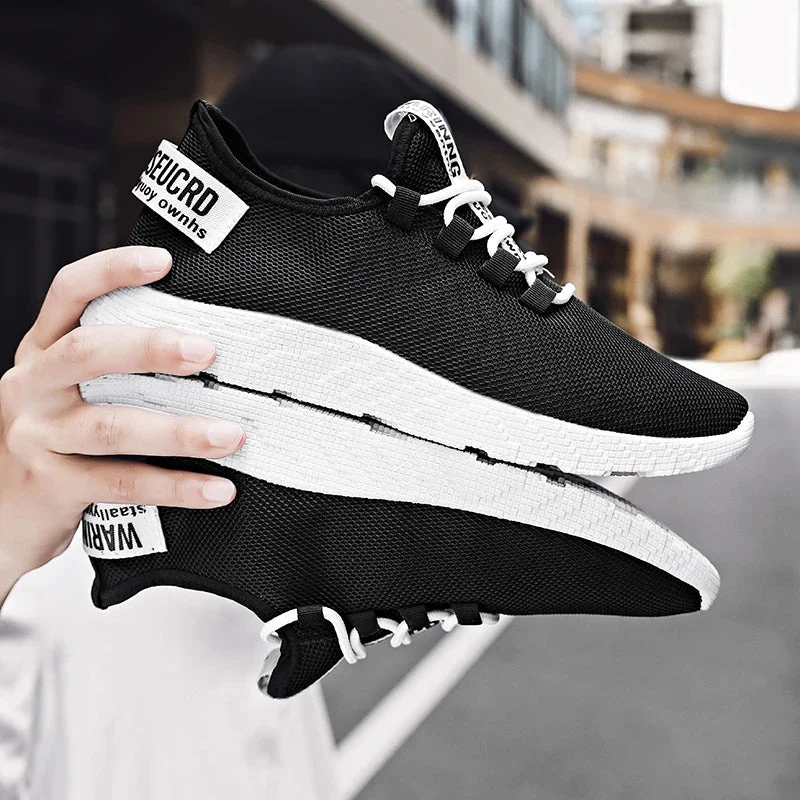 Matcon Sneakers
