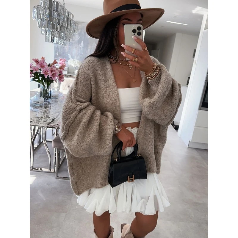 Montra Oversized Cardigan - Image 9