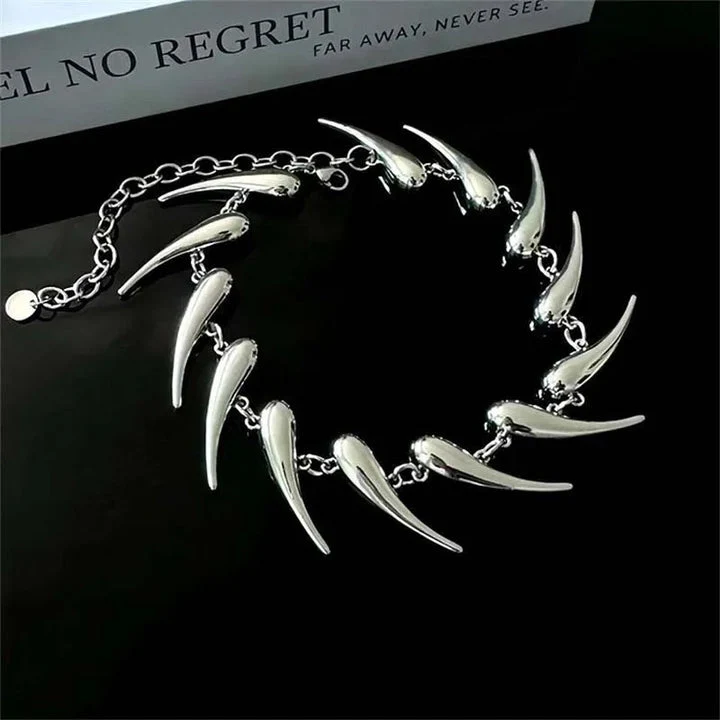 Morrin Pendant Necklace - Image 5