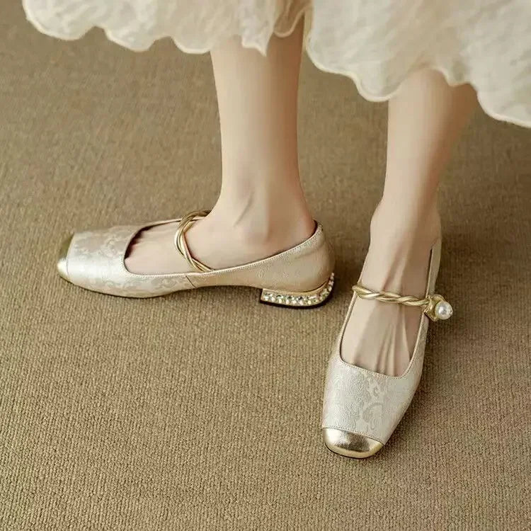 Naila Pumps - Image 10