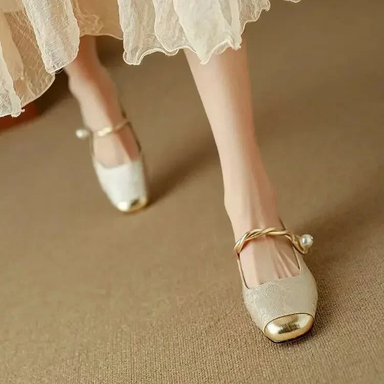 Naila Pumps - Image 11