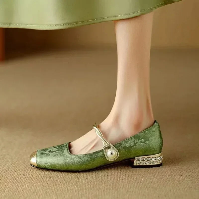 Naila Pumps - Image 3