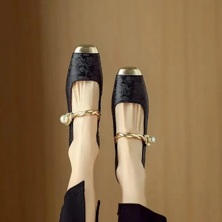 Naila Pumps - Image 8