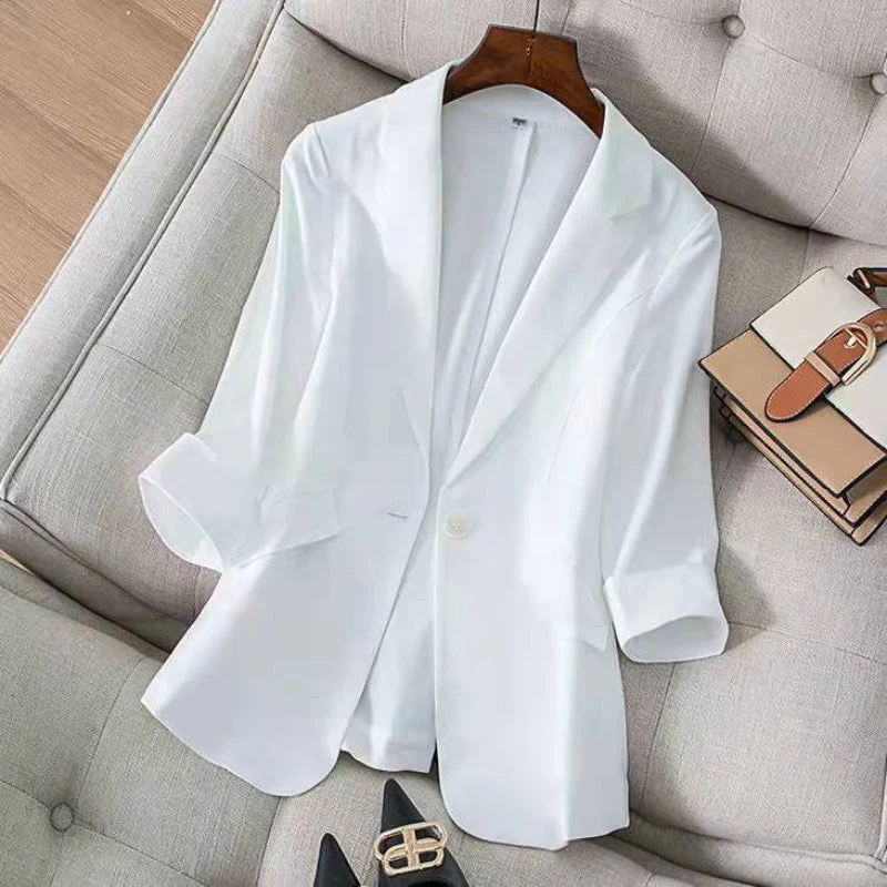 Noelle Rolled-Sleeve Blazer