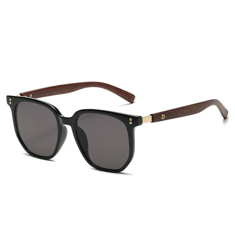 Norva Retro Sunglasses - Image 3