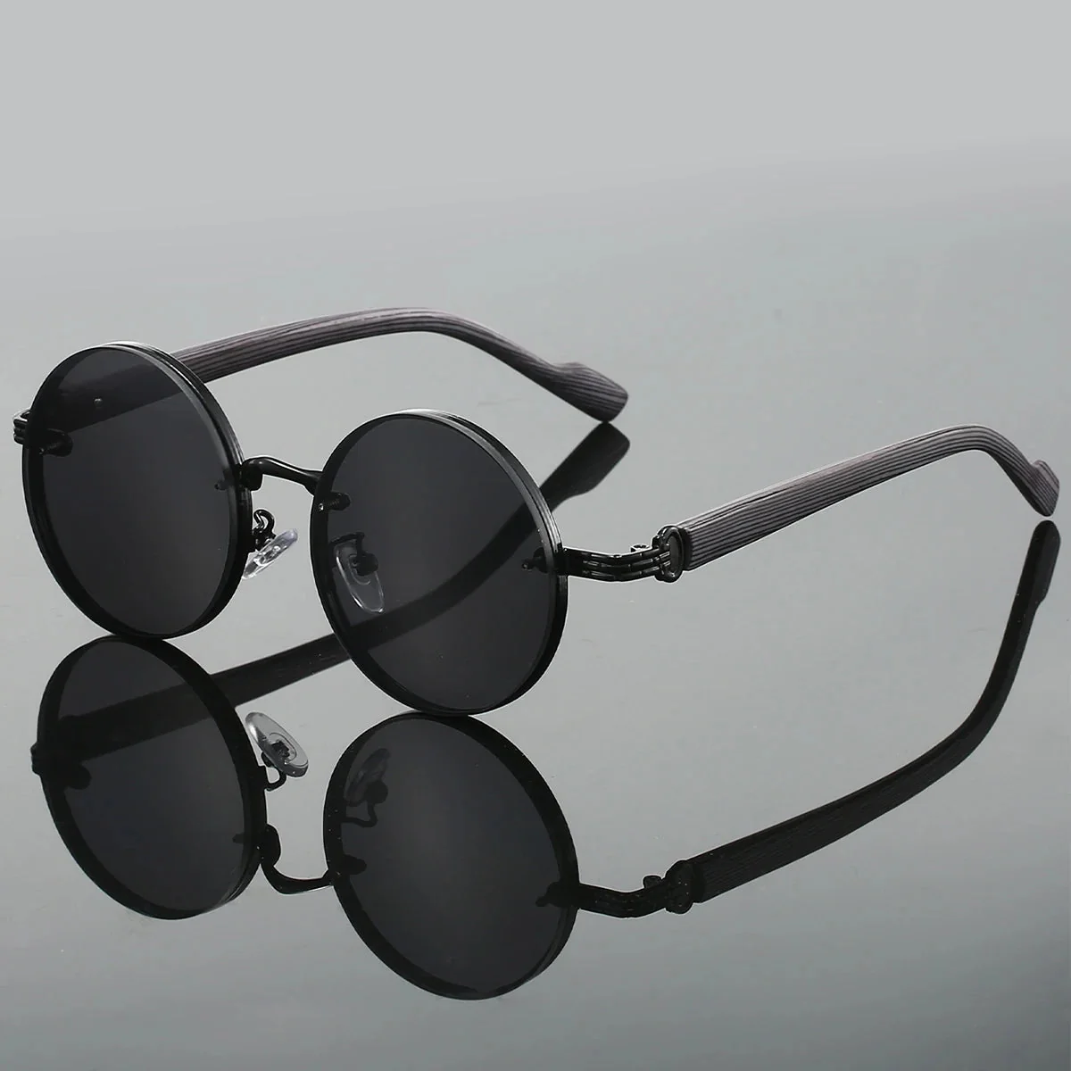 Nova Noir Rounds - Image 2