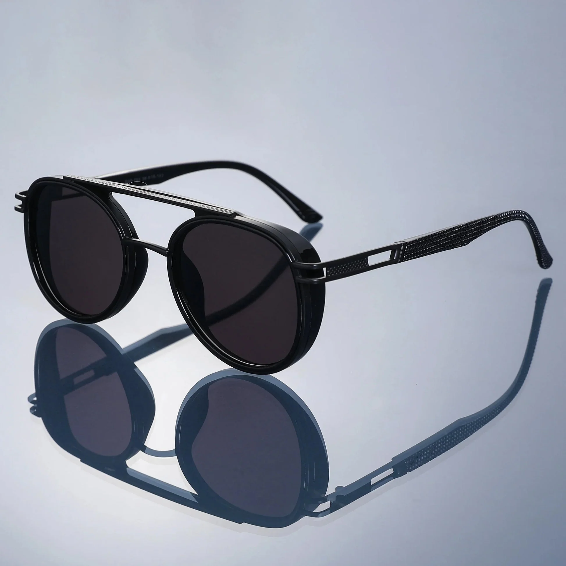 Ravik Urban Shades