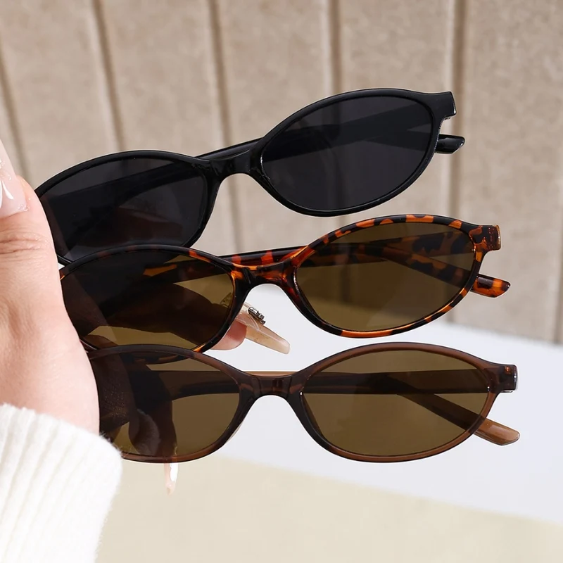 Riviera 90's Sunglasses - Image 3