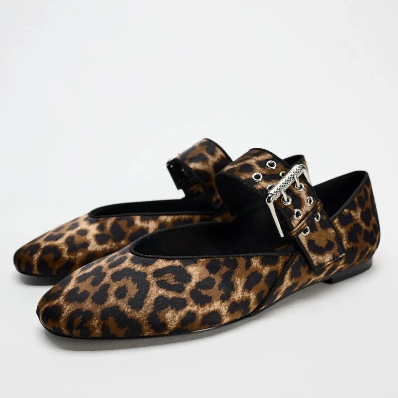 Rosven Pointed Flat - Image 3