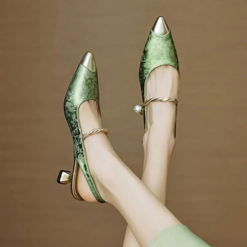 Savana Kitten Heels - Image 2
