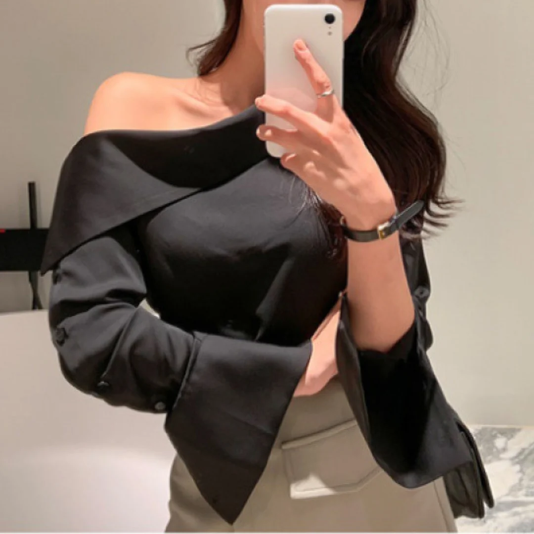 Sheya Off-Shoulder Shirt - Image 3