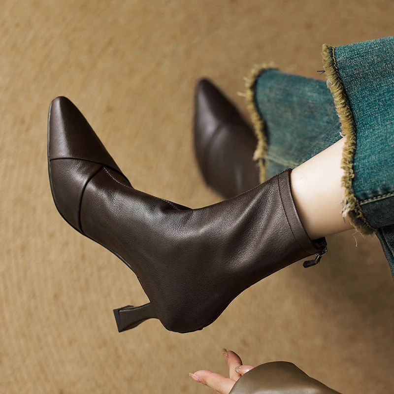 Solven Pointed Slim Boots - Image 9
