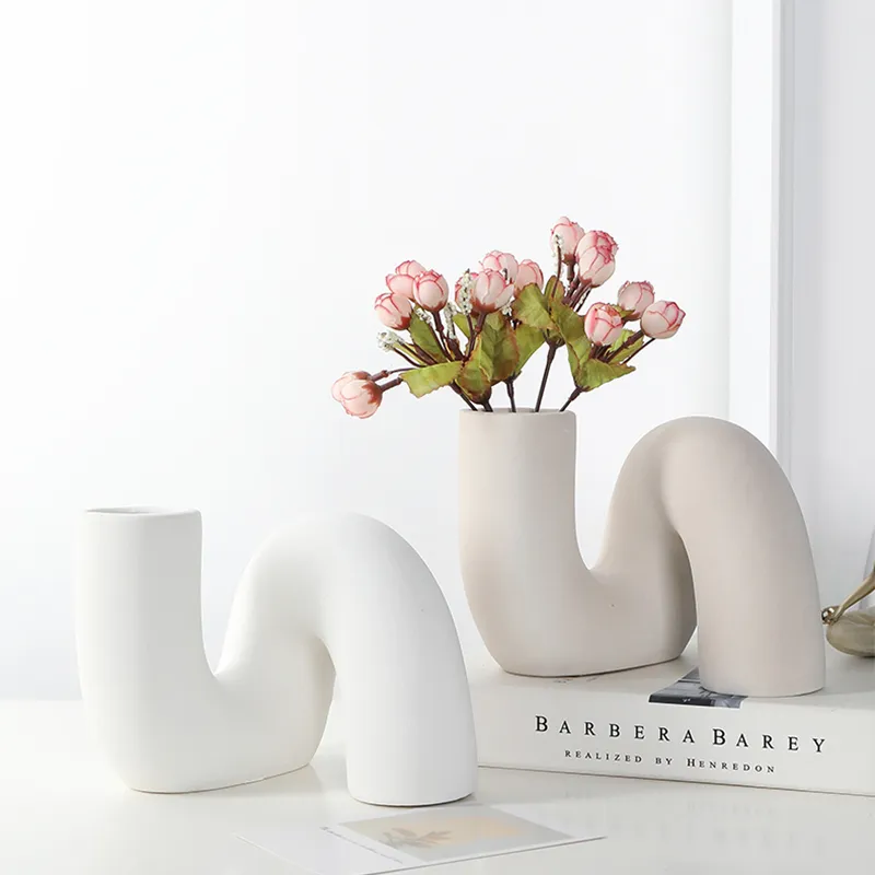 Stellan Abstract Vase
