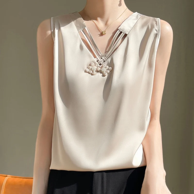 Talia Knot Top