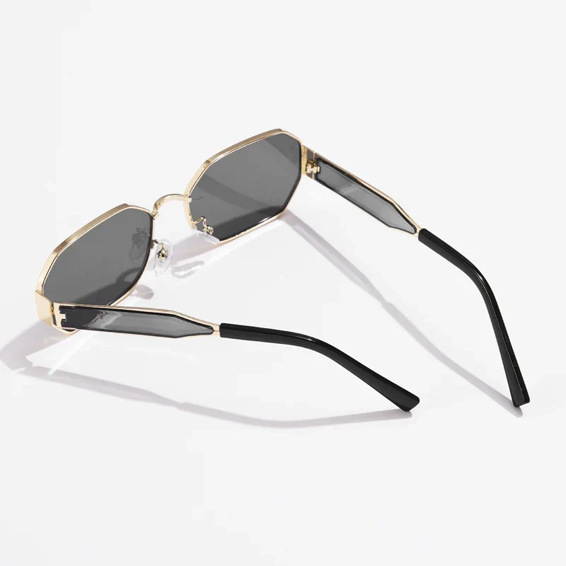 Valli Luxe Sunglasses - Image 2