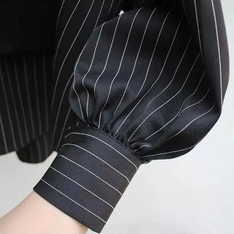Vessure Blouse - Image 4