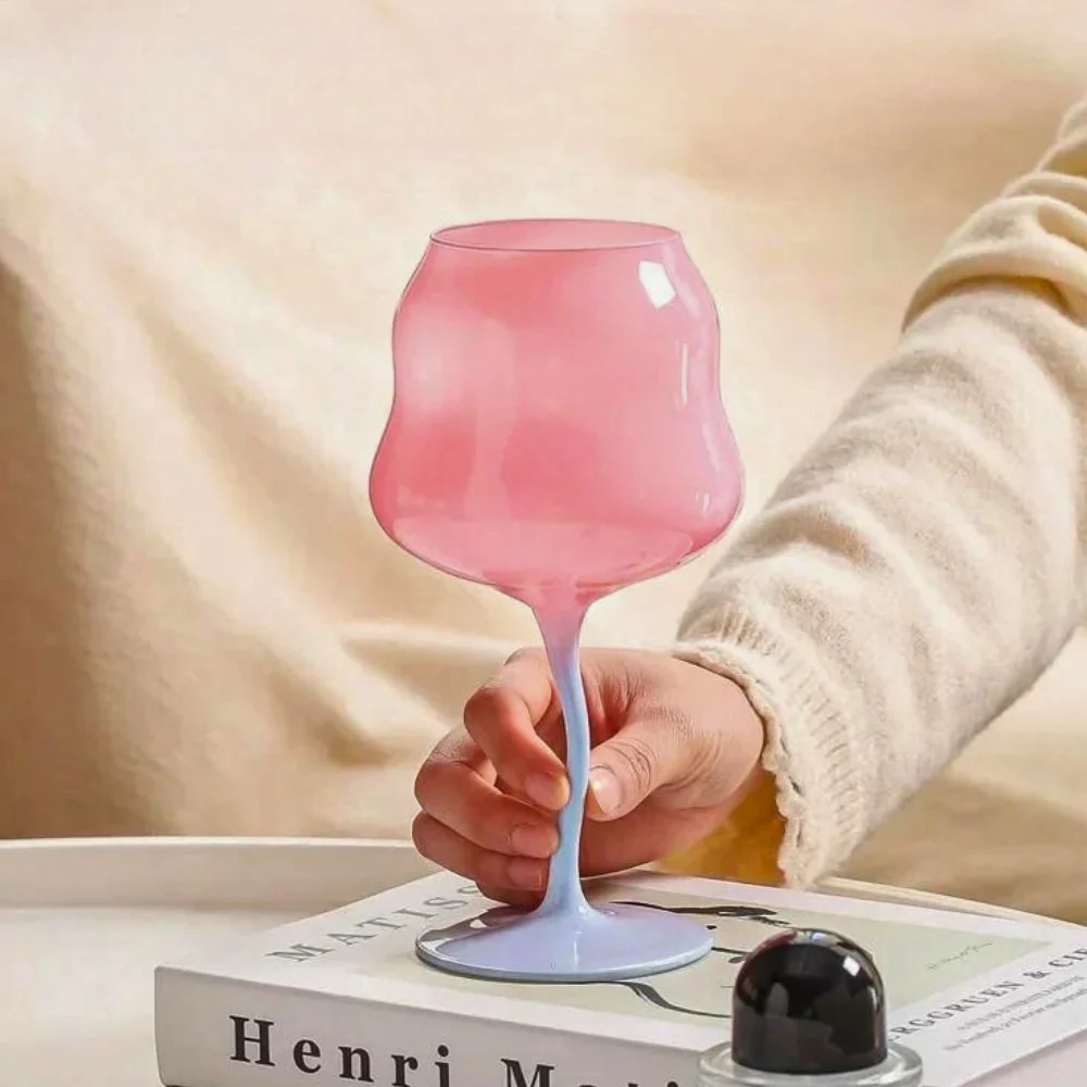 Voyer Wine Glasses - Image 3